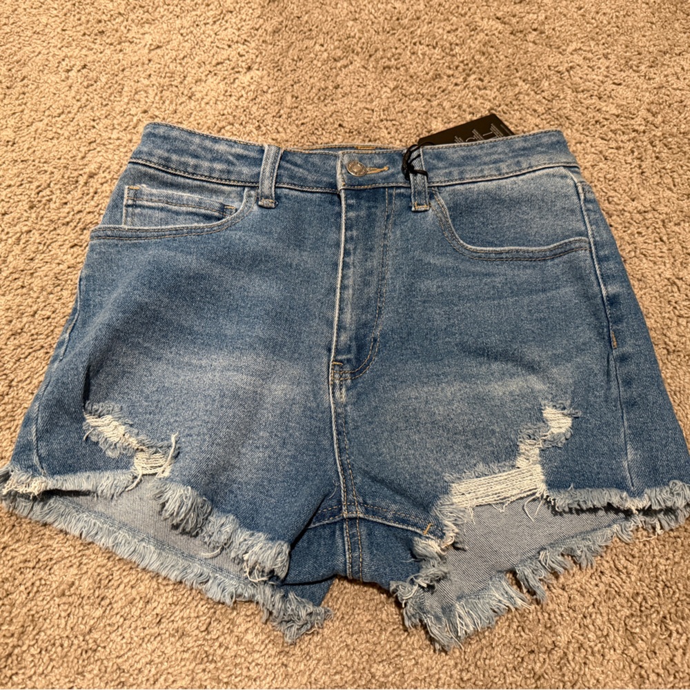 Forever 21 Distressed Blue Jean Shorts NWT